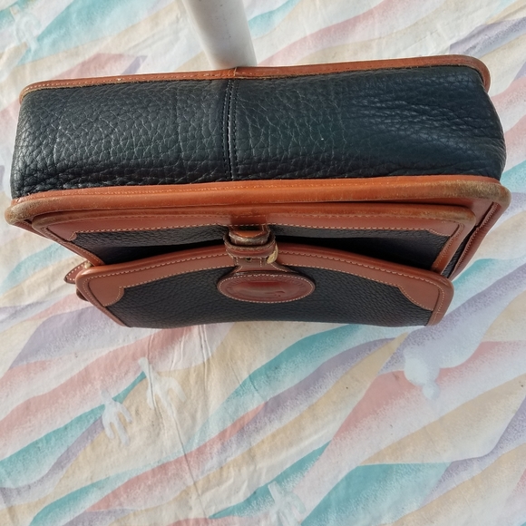 Dooney and Bourke Vintage Purse - Picture 10 of 13